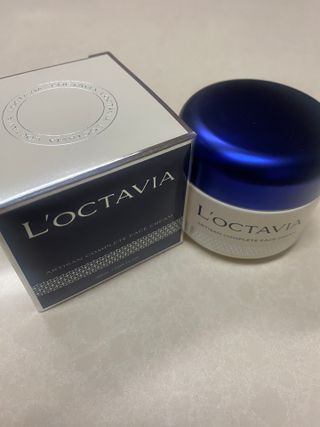 록타비아 Artisan Complete Face Cream — 4.5점을 준 리뷰어가 2024년 3월 올린 사용 사진