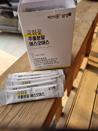 체인미 국화꽃 추출분말 에스오에스 곡류효소 과일채소 17종 혼합 분말 스틱 — 5점을 준 리뷰어가 2021년 10월 올린 사용 사진