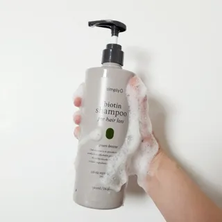 심플리오 비오틴 탈모케어 솔루션 3종 샴푸500ml+앰플100ml+워터 트리트먼트 250ml — 5점을 준 리뷰어가 2022년 7월 올린 사용 사진