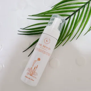 MF프리 [닥터문] 유산균 락토케어 질경초 여성청결제 200ml (폼타입) — 5점을 준 리뷰어가 2022년 9월 올린 사용 사진