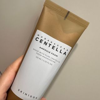 스킨1004 [SKIN1004] 마다가스카르 센텔라 앰플 폼 125ml — 5점을 준 리뷰어가 2024년 8월 올린 사용 사진