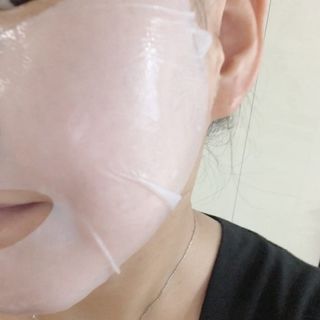 리브얼 | LIVALL 바이오셀룰로오스 마스크 레스트 앤 글로우 33ml  x 3개입 — 5점을 준 리뷰어가 2022년 6월 올린 사용 사진