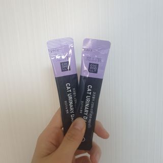 코코몰리 고양이 구강• 헤어볼 데일리 /신장• 요로 데일리 — 5점을 준 리뷰어가 2021년 1월 올린 사용 사진