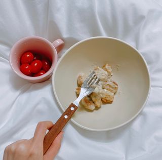 굽네몰 [굽네] 소스가 맛있는 닭가슴살 한입 볼 2종 8팩 — 5점을 준 리뷰어가 2021년 3월 올린 사용 사진