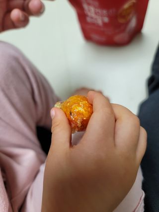 레드닥터 통째로 동결건조한 대추방울토마토 20g * 4봉 — 5점을 준 리뷰어가 2022년 12월 올린 사용 사진
