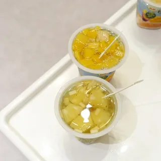 돌 Dole 식이섬유 플러스 후룻컵 198g 6입 X 2박스 — 5점을 준 리뷰어가 2022년 9월 올린 사용 사진