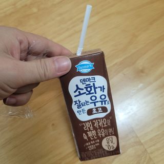 [구매평]덴마크 소화가 잘되는 우유로 만든 초코, 190ml, 24개 — 5점을 준 리뷰어가 2025년 2월 올린 사용 사진