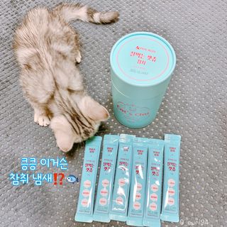 페페로니 잘 먹는 캣츄 - 원양선 참치 24개입 — 5점을 준 리뷰어가 2021년 10월 올린 사용 사진