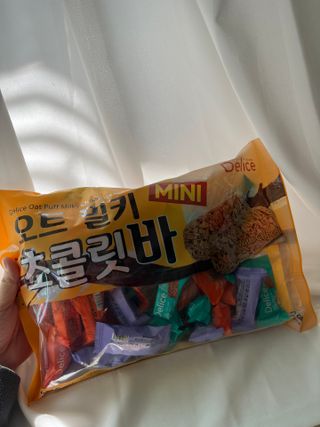 델리스 오트 밀키 초콜릿 바 — 5점을 준 리뷰어가 2022년 4월 올린 사용 사진