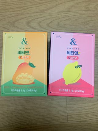 비타앤C 레몬맛, 망고맛 — 5점을 준 리뷰어가 2021년 4월 올린 사용 사진