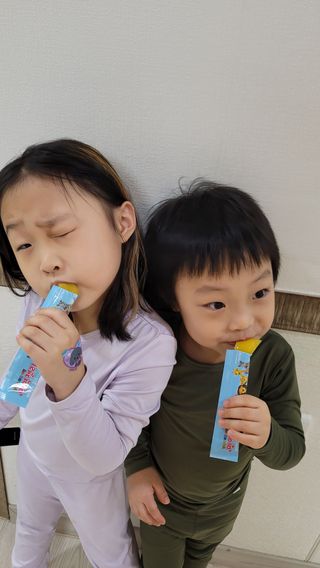다나음 셀렌에 빠진 아연면역젤리 열대과일맛+사과맛 — 5점을 준 리뷰어가 2023년 1월 올린 사용 사진