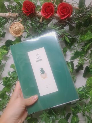 리훈 2023년 아이라이크 모눈 다이어리 미니달력 세트 — 5점을 준 리뷰어가 2022년 12월 올린 사용 사진