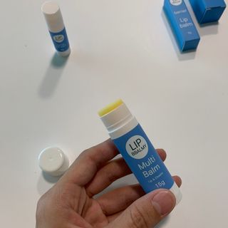 [립빠미] 립앤칙스 멀티밤 + 베리어립밤 2종 — 5점을 준 리뷰어가 2021년 8월 올린 사용 사진