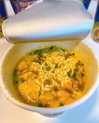 NISSIN 닛신 컵누들  4종 - 씨푸드오리지날, 씨푸드 스파이시, 씨푸드 커리, 씨푸드 XO소스 — 5점을 준 리뷰어가 2022년 4월 올린 사용 사진