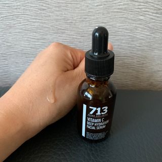 [세븐원쓰리 713] 피부톤을 속부터 밝게 피누스 비타민C 딥 하이드레이션 세럼 — 3점을 준 리뷰어가 2021년 11월 올린 사용 사진