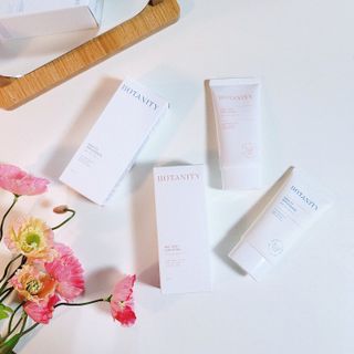 보타니티 촉촉수분자차 아쿠아핏 선 에센스 50ml + 보송톤업자차 징크 선 로션 50ml SPF50+ PA++++ (4/25) — 5점을 준 리뷰어가 2022년 5월 올린 사용 사진