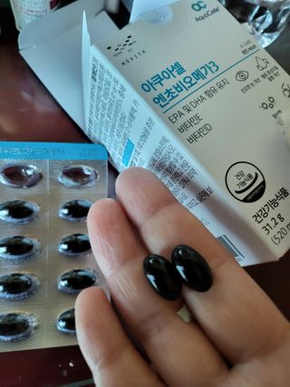 메디포스트 모비타 아쿠아셀 엔초비오메가3 60캡슐 — 4점을 준 리뷰어가 2022년 12월 올린 사용 사진
