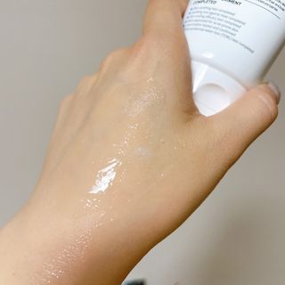 랑벨 수퍼내츄럴 아쿠아 수딩 크림 100ml — 5점을 준 리뷰어가 2022년 6월 올린 사용 사진