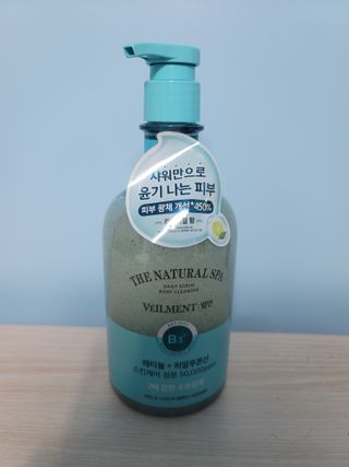 벨먼 내추럴스파 수분광채 스크럽 바디워시 600ml 5종 — 5점을 준 리뷰어가 2022년 5월 올린 사용 사진