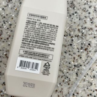 마더케이 디아 프리미엄 젖병세정제 500ml 액상형/무향 — 5점을 준 리뷰어가 2021년 12월 올린 사용 사진