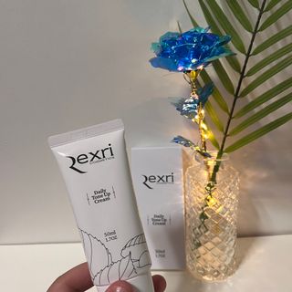 렉스리 데일리 톤업 크림 Rexri Daily Tone Up Cream — 5점을 준 리뷰어가 2022년 9월 올린 사용 사진