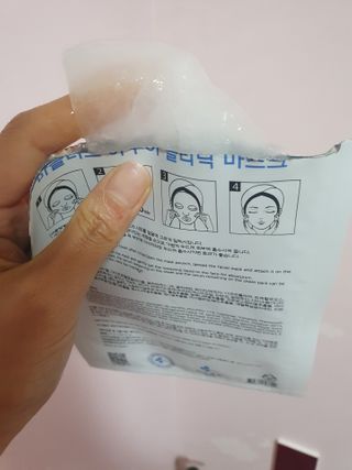 닥터마시멜로 닥터마스멜로 마블러스 아쿠아 클리닉 마스크 — 4점을 준 리뷰어가 2021년 2월 올린 사용 사진
