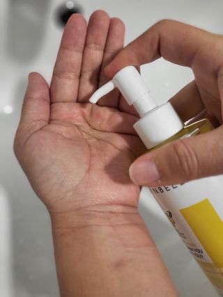 랑벨 내츄럴 딥 클렌징 오일 200ml (저자극 약산성 천연 클렌징) — 5점을 준 리뷰어가 2022년 5월 올린 사용 사진