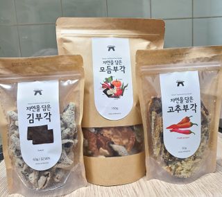 자연을담은모듬부각 — 5점을 준 리뷰어가 2022년 1월 올린 사용 사진