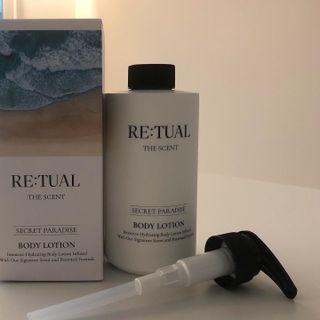 레츄얼 더 센트 바디로션 시크릿 파라다이스(500ml) — 5점을 준 리뷰어가 2022년 7월 올린 사용 사진