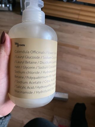 빅그린 카렌듈라(지성두피용)&시카(중건성두피용)탈모샴푸500ml-택1,빅그린 프리미어바이옴탈모앰플팩 60ml — 4점을 준 리뷰어가 2022년 12월 올린 사용 사진