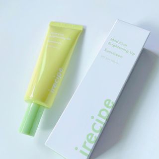 아이레시피 마일드시카 브라이트닝 업 선스크린 SPF50+ PA++++ — 5점을 준 리뷰어가 2023년 6월 올린 사용 사진