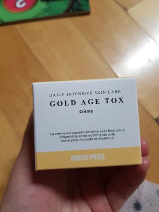 메디필 골드 에이지 톡스 크림 — 5점을 준 리뷰어가 2020년 12월 올린 사용 사진