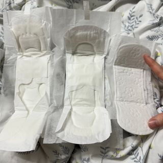 N[템포] 템포 패드 내추럴 순면 생리대 SET(중형 슬림 + 대형 + 라이너) — 5점을 준 리뷰어가 2024년 2월 올린 사용 사진