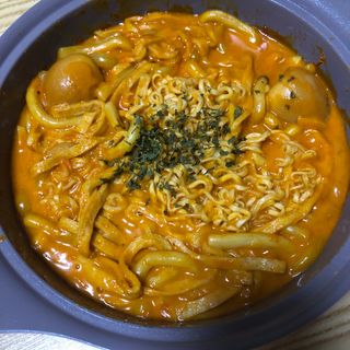 [푸딩팩토리] 로제누들떡볶이 500g / 까르보나라크림누들떡볶이 500g — 5점을 준 리뷰어가 2022년 8월 올린 사용 사진
