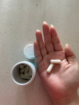 메디타민 인체유래 비피더스 포스트 프로바이오틱스 — 5점을 준 리뷰어가 2021년 6월 올린 사용 사진