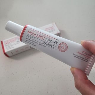 작심연구소 바르는 피부과 레이저 메디스팟크림 플러스 — 4점을 준 리뷰어가 2022년 5월 올린 사용 사진