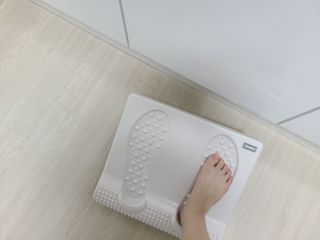 창신리빙 [프랑코 스트레칭 밸런스 보드] 똑똑한 정리 수납 — 2.5점을 준 리뷰어가 2021년 10월 올린 사용 사진