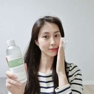 나나스킨 하이드로릴렉싱토너 — 5점을 준 리뷰어가 2021년 5월 올린 사용 사진