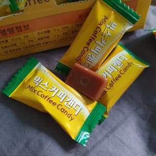 (주) 피치코리아 믹스커피캔디76g x2개입 — 5점을 준 리뷰어가 2022년 11월 올린 사용 사진