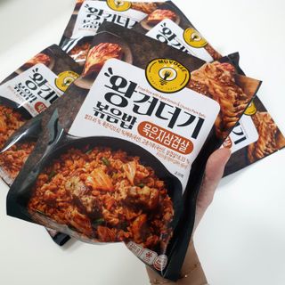 한성기업 무볼레 왕건더기 볶음밥 묵은지삼겹살 — 5점을 준 리뷰어가 2021년 10월 올린 사용 사진