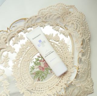 바노바기 코스메틱 바노바기 밀크씨슬 리페어 시카 선스크린 플러스 50ml — 5점을 준 리뷰어가 2023년 1월 올린 사용 사진