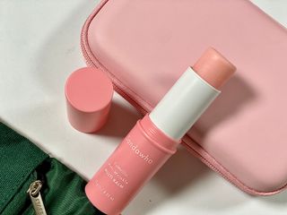 스킨큐어 산다화 카멜리아 안티 링클 멀티밤 — 5점을 준 리뷰어가 2022년 4월 올린 사용 사진