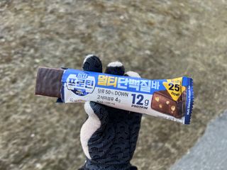 이지프로틴바 3종x각 2ea (고단백질바, 멀티단백질바, 식물성단백질바) — 5점을 준 리뷰어가 2024년 3월 올린 사용 사진
