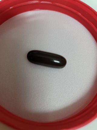 Swisse 스위스 고함량 프로폴리스 2,000mg 210정 — 5점을 준 리뷰어가 2021년 1월 올린 사용 사진