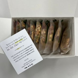 [그래한끼] 무설탕/저당 시리얼타입 수제그래놀라 (40gX10개) — 5점을 준 리뷰어가 2022년 8월 올린 사용 사진