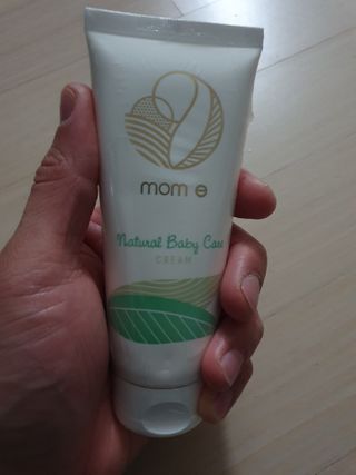 mom e 맘이 내추럴 베이비 케어 크림+바디오일 — 5점을 준 리뷰어가 2021년 1월 올린 사용 사진