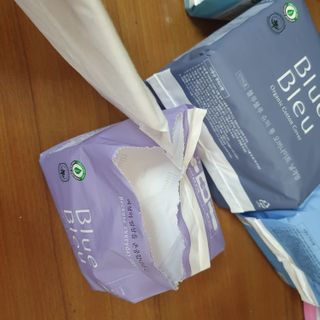 블루블루 유기농 순면 커버 생리대 — 5점을 준 리뷰어가 2021년 2월 올린 사용 사진