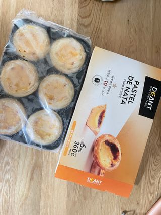 디앙뜨 포르투갈 에그타르트 오리지널 맛+패션후르츠+초콜릿타르트 맛 중 택1 — 3점을 준 리뷰어가 2021년 8월 올린 사용 사진