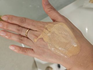스킨큐어 산다화 순한 클렌징 동백 오일 200ml — 5점을 준 리뷰어가 2023년 8월 올린 사용 사진