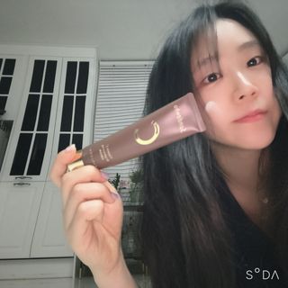 산다화 비타민C 화이트닝 크림 — 4점을 준 리뷰어가 2023년 4월 올린 사용 사진
